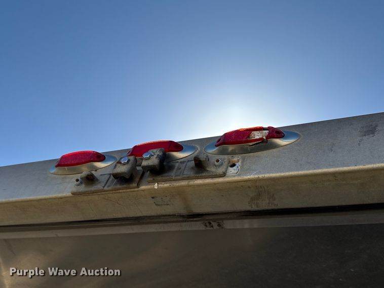 image for item ES5988 2011 EBY Ruff Neck livestock trailer