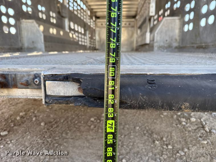 image for item ES5988 2011 EBY Ruff Neck livestock trailer