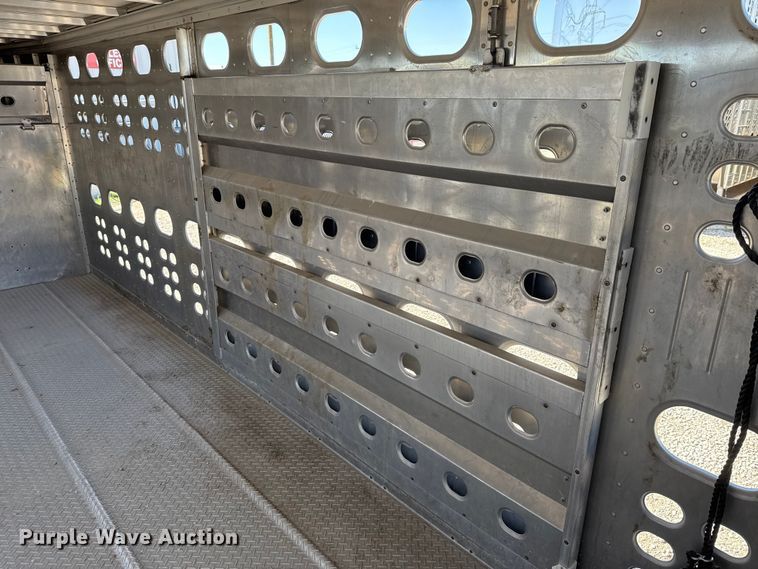 image for item ES5988 2011 EBY Ruff Neck livestock trailer