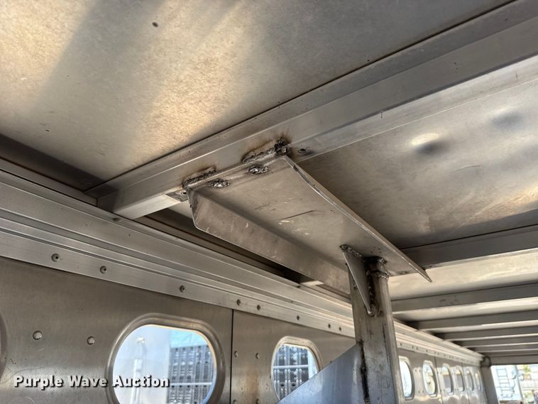 image for item ES5988 2011 EBY Ruff Neck livestock trailer