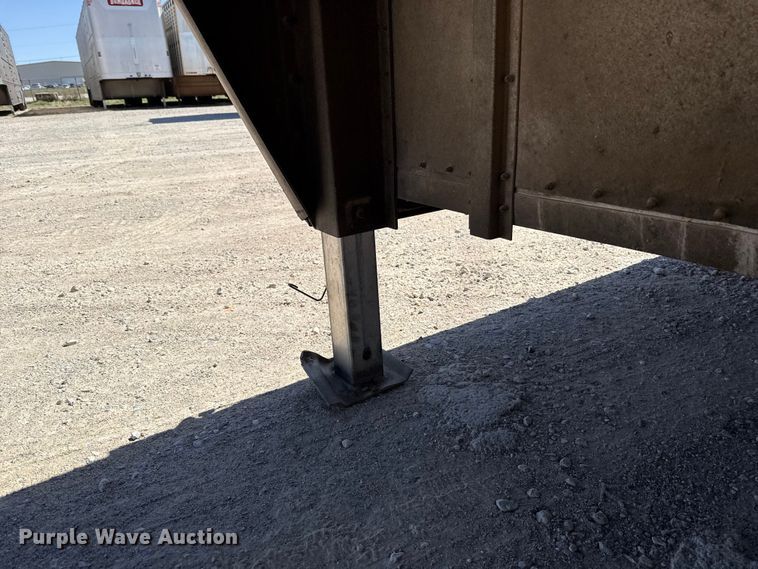 image for item ES5989 2020 Wilson PSDCL-402 livestock trailer