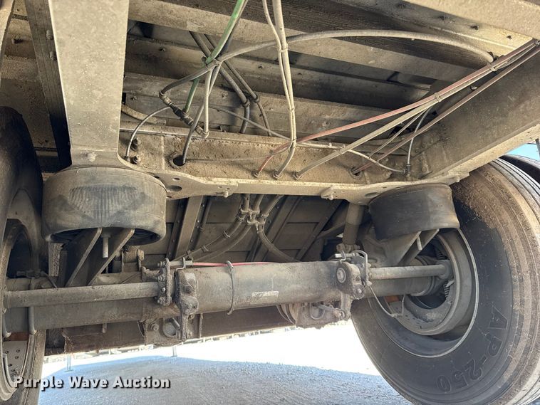 image for item ES5989 2020 Wilson PSDCL-402 livestock trailer