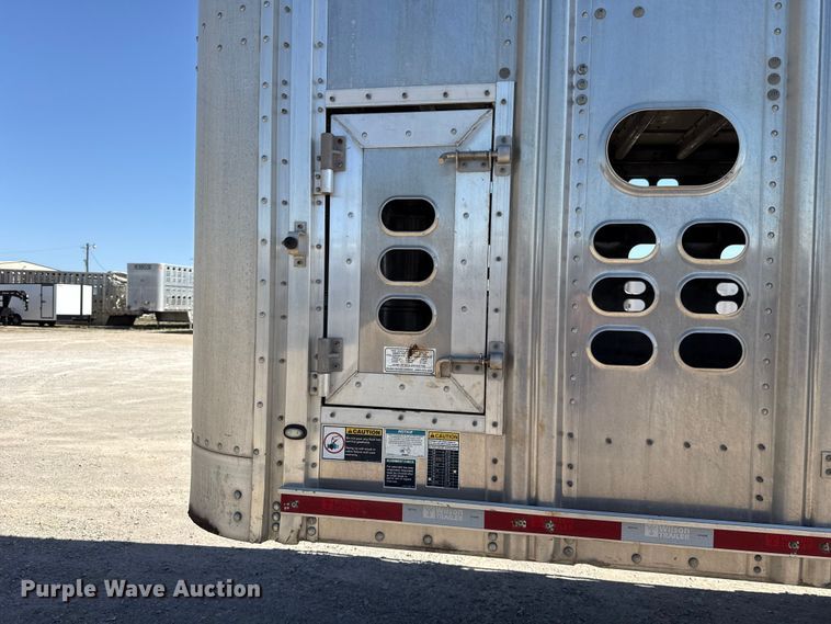 image for item ES5989 2020 Wilson PSDCL-402 livestock trailer