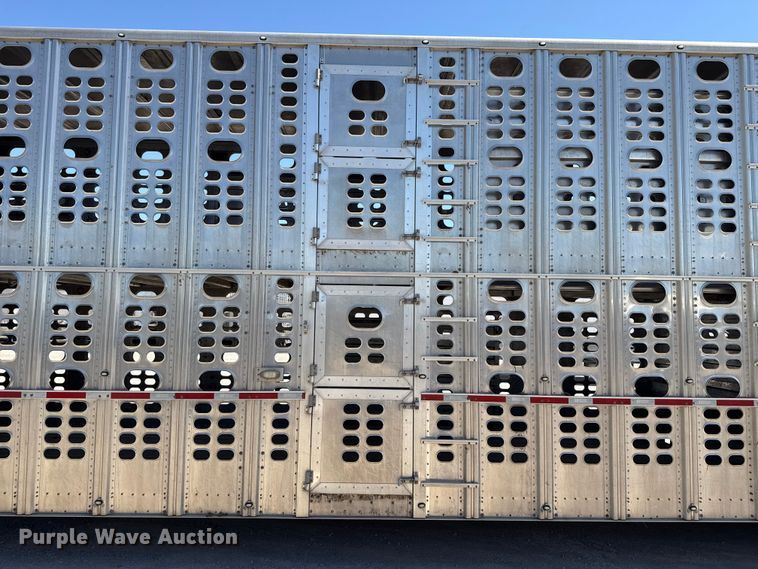image for item ES5989 2020 Wilson PSDCL-402 livestock trailer