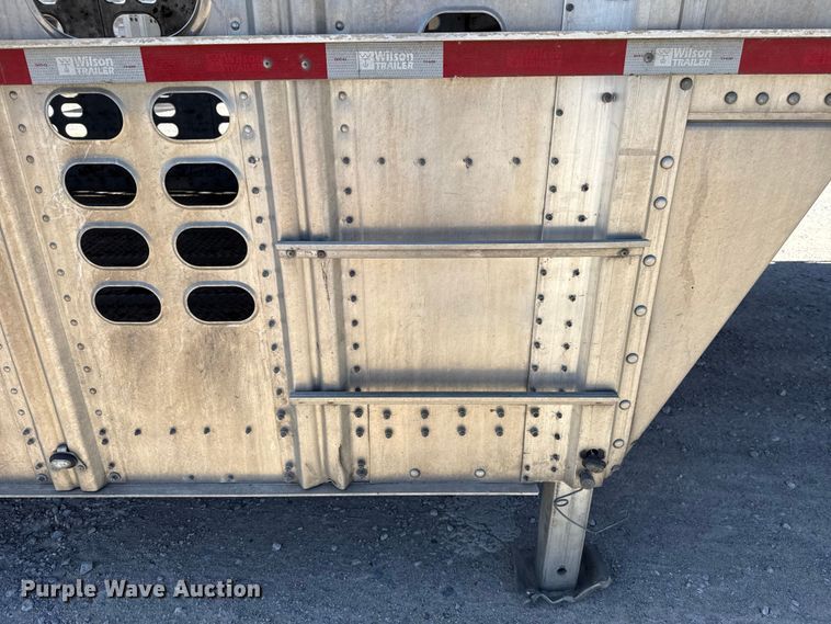 image for item ES5989 2020 Wilson PSDCL-402 livestock trailer