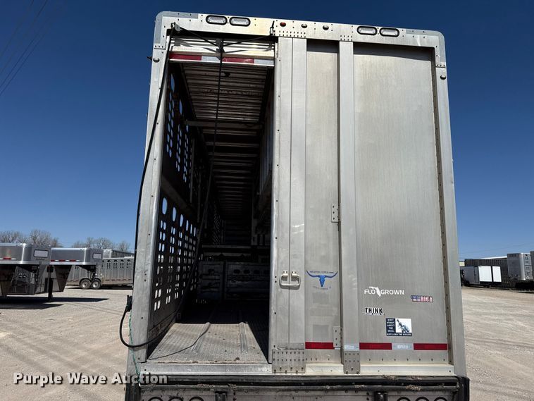 image for item ES5989 2020 Wilson PSDCL-402 livestock trailer