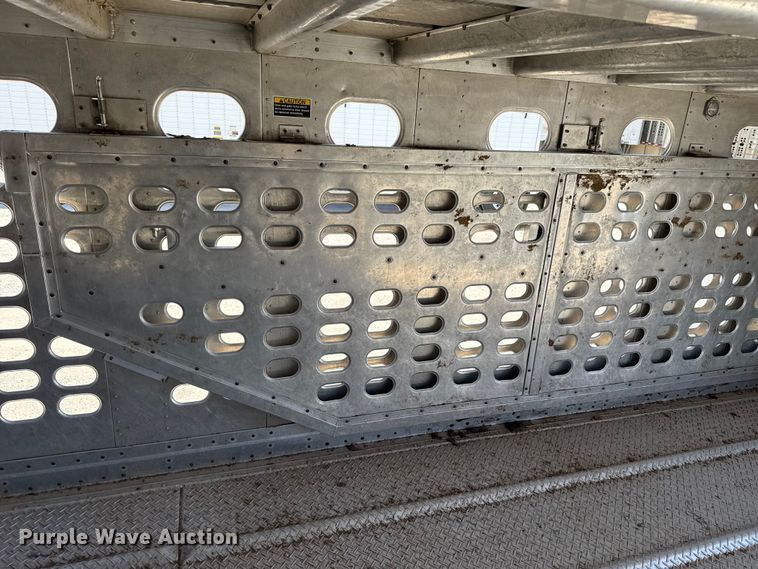 image for item ES5989 2020 Wilson PSDCL-402 livestock trailer