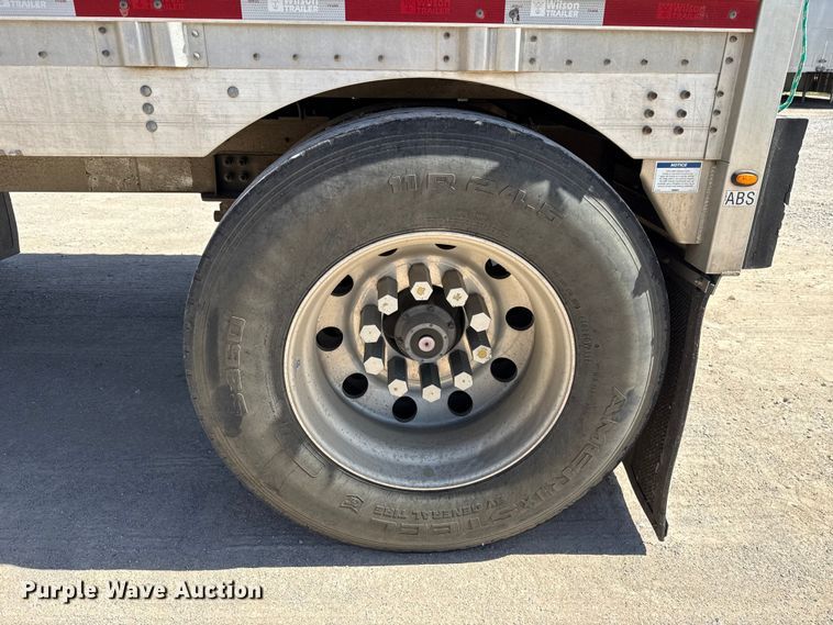 image for item ES5989 2020 Wilson PSDCL-402 livestock trailer