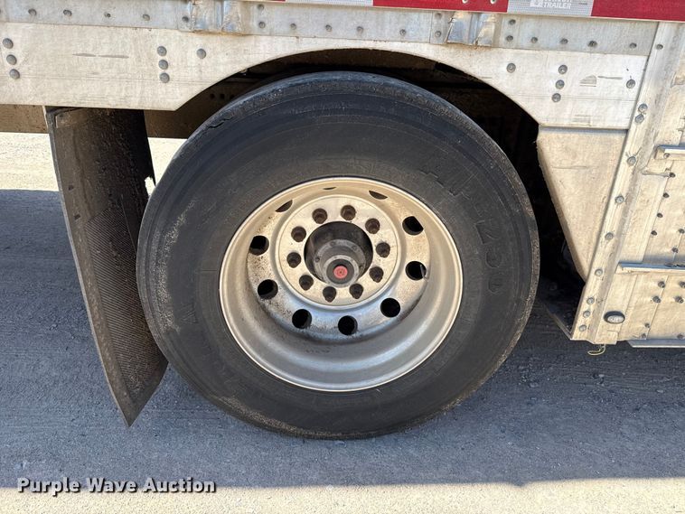 image for item ES5989 2020 Wilson PSDCL-402 livestock trailer