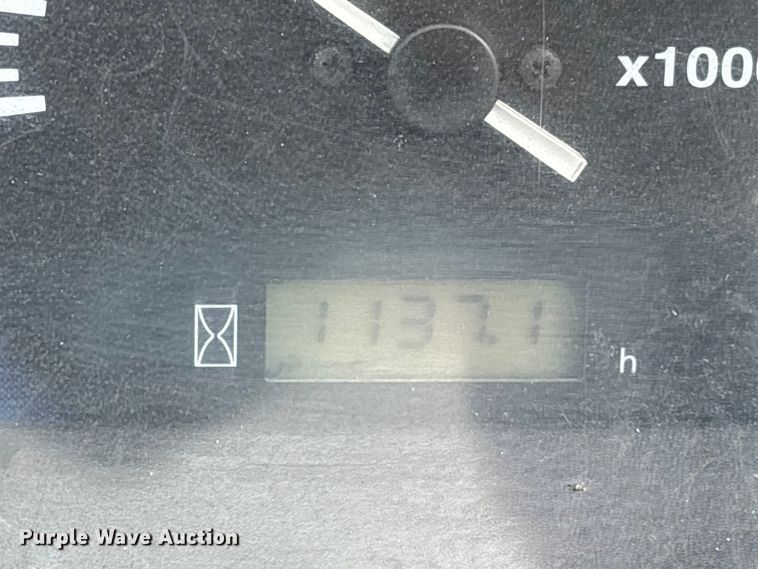 image for item ES8644 Kubota L3901D MFWD tractor