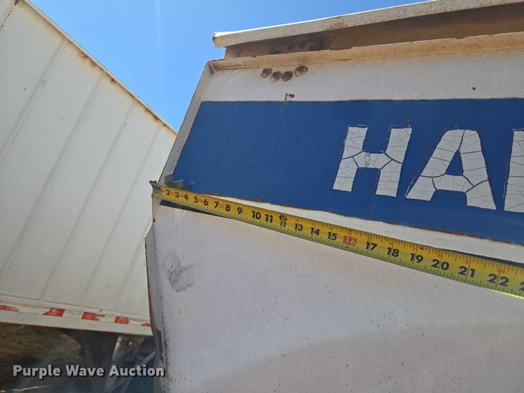 image for item ET1497 1987 Ford LN8000 feed mixer truck