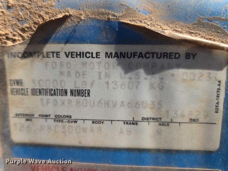 image for item ET1497 1987 Ford LN8000 feed mixer truck