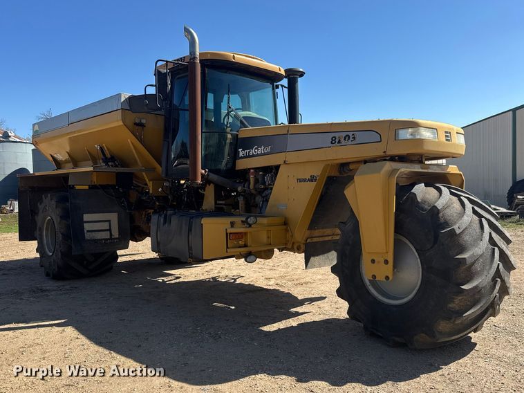 image for item ET1667 1992 TerraGator 8203 spreader