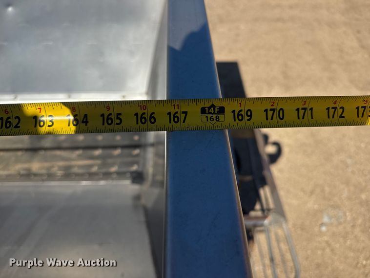 image for item ET1667 1992 TerraGator 8203 spreader