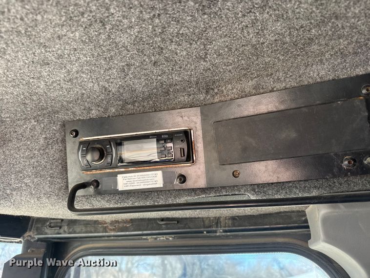 image for item ET1667 1992 TerraGator 8203 spreader