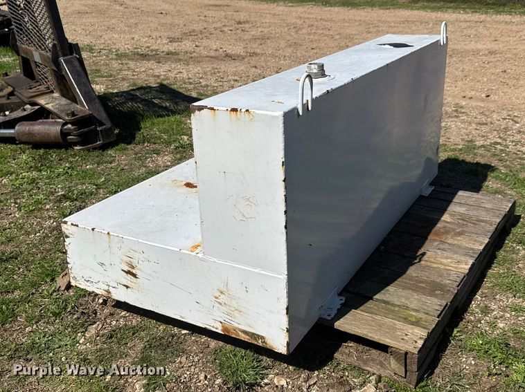 image for item ET1671 Auxiliary fuel tank