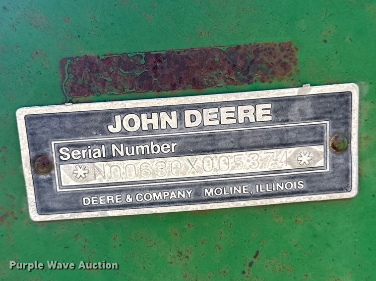 image for item ET1674 John Deere 630 tandem disk