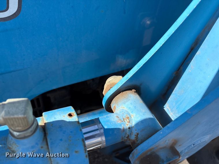 image for item EU0346 LS Mtron P100CA MFWD tractor