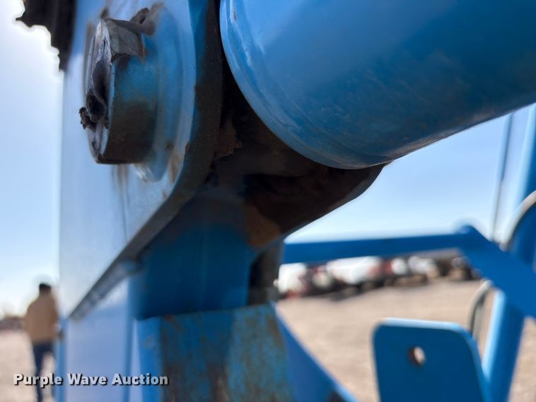 image for item EU0346 LS Mtron P100CA MFWD tractor