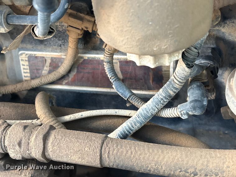 image for item EU0346 LS Mtron P100CA MFWD tractor