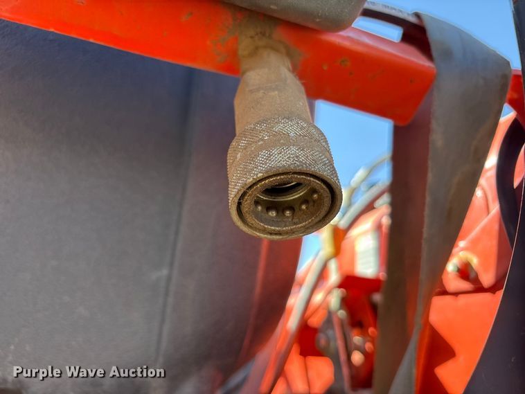 image for item EU0383 Kubota L3301D tractor