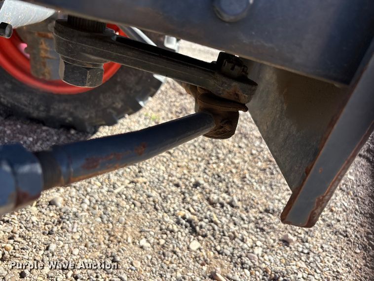 image for item EU0383 Kubota L3301D tractor