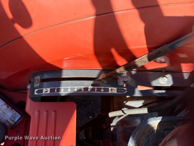 image for item EU0383 Kubota L3301D tractor