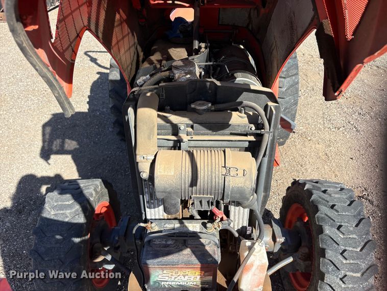 image for item EU0383 Kubota L3301D tractor