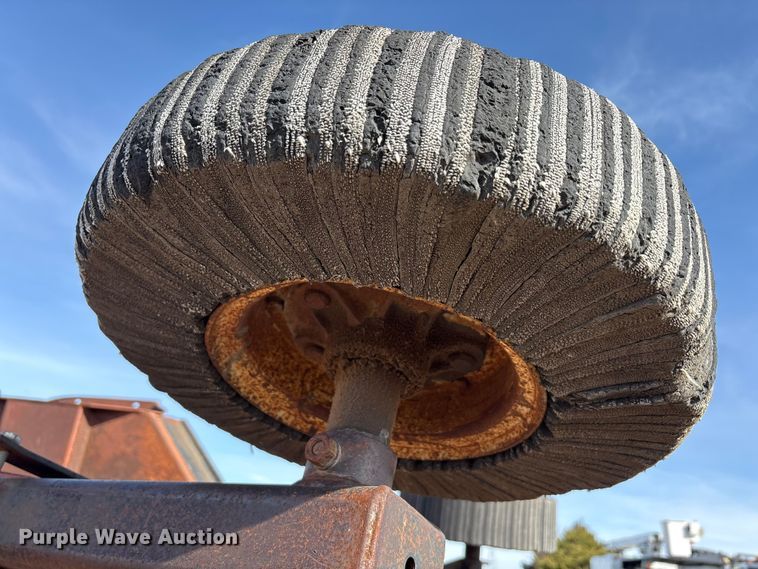 image for item EU0387 Batwing rotary mower