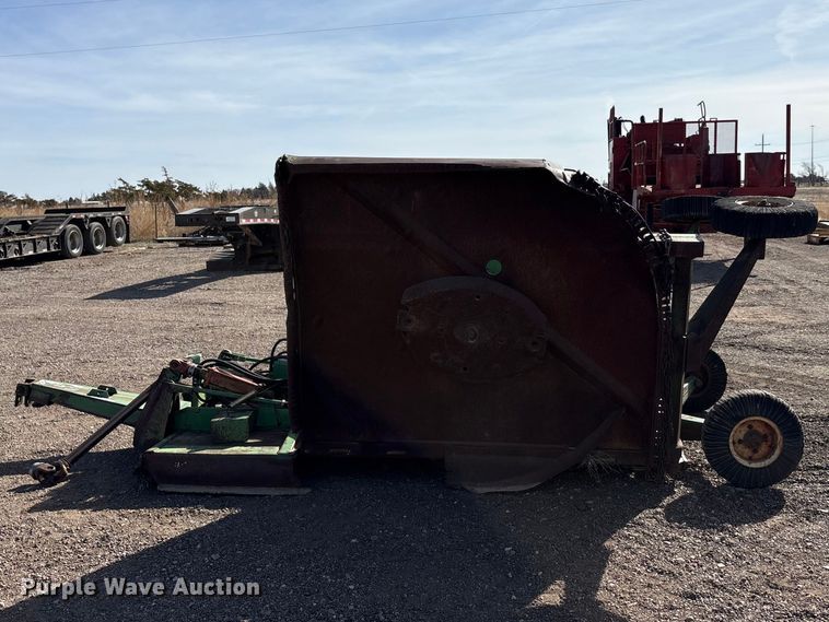 image for item EU0389 John Deere 1580 batwing rotary mower