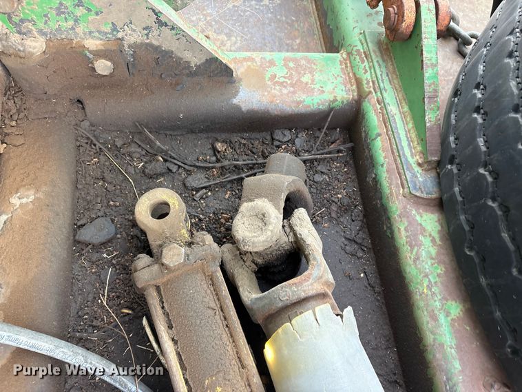 image for item EU0392 John Deere batwing rotary mower