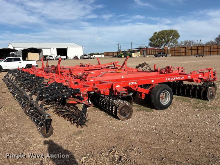 image for item EU0399 2012 Kuhn Krause Excelerator 8000 tandem disk