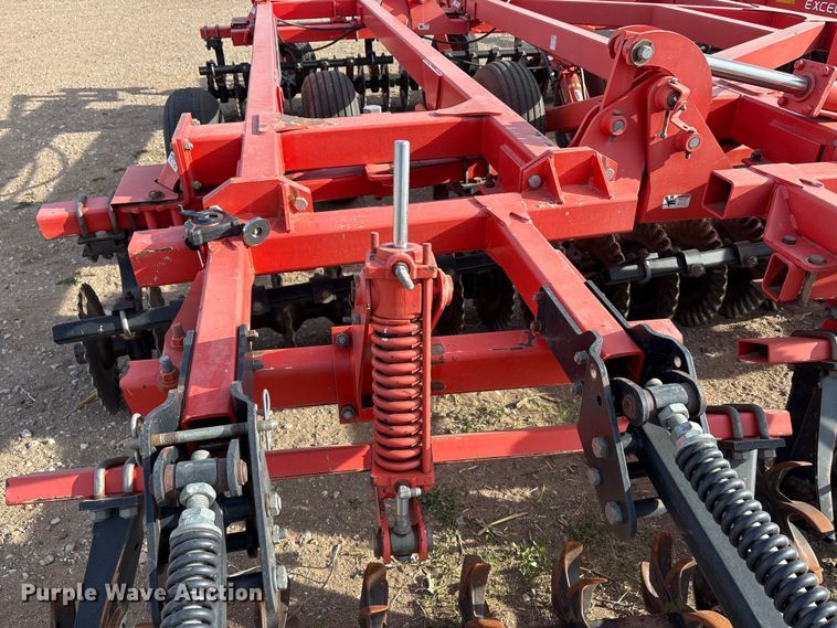 image for item EU0399 2012 Kuhn Krause Excelerator 8000 tandem disk