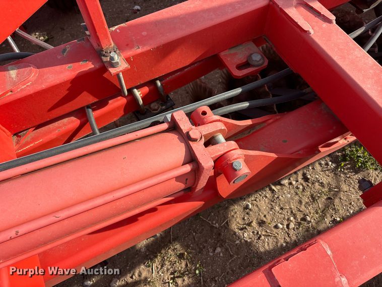 image for item EU0399 2012 Kuhn Krause Excelerator 8000 tandem disk