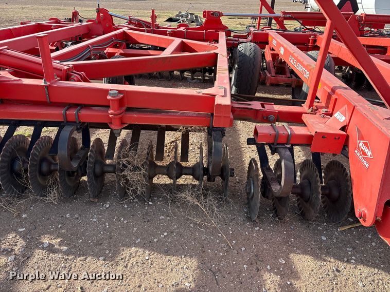 image for item EU0399 2012 Kuhn Krause Excelerator 8000 tandem disk