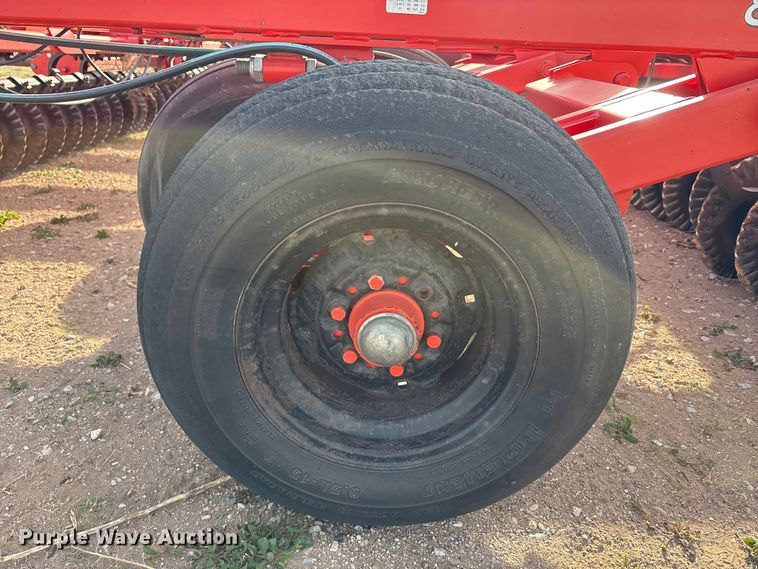 image for item EU0399 2012 Kuhn Krause Excelerator 8000 tandem disk