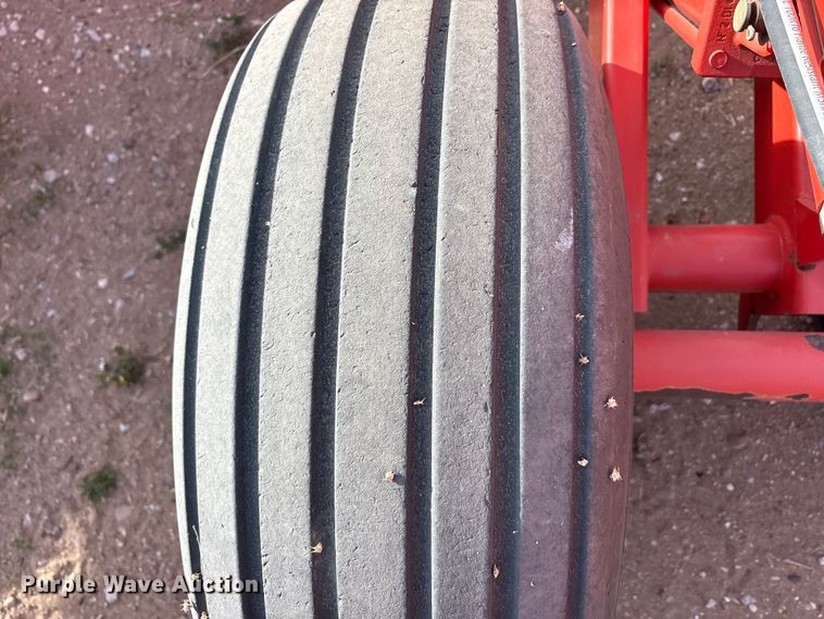 image for item EU0399 2012 Kuhn Krause Excelerator 8000 tandem disk