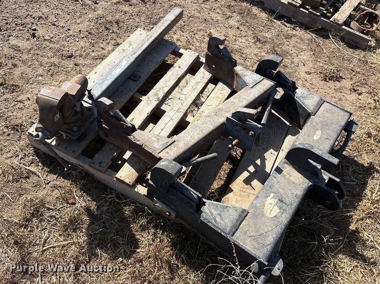 image for item EU0413 Tractor attachments