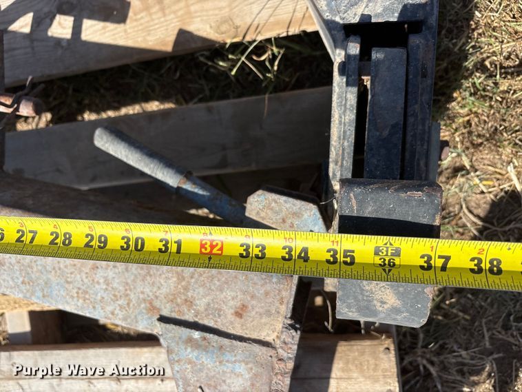 image for item EU0413 Tractor attachments