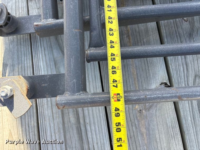 image for item EU0422 Horse stall panels