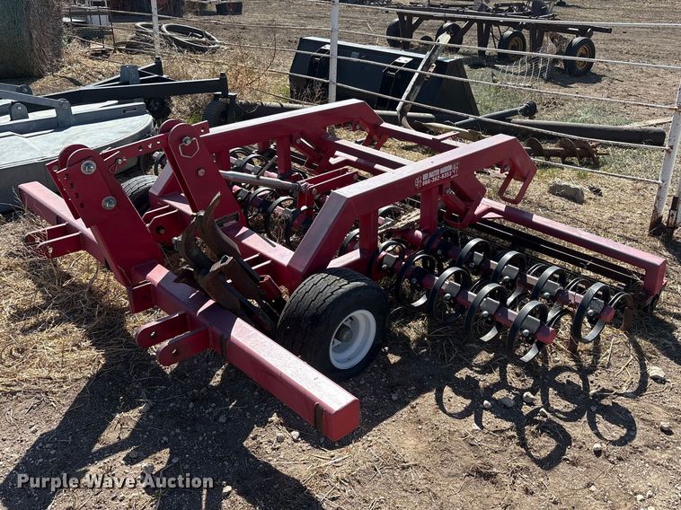 image for item EU0426 Red master Harrow chisel