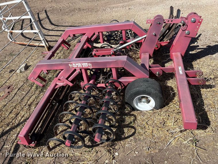 image for item EU0426 Red master Harrow chisel