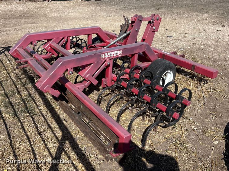 image for item EU0426 Red master Harrow chisel