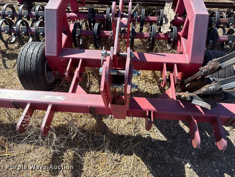 image for item EU0426 Red master Harrow chisel