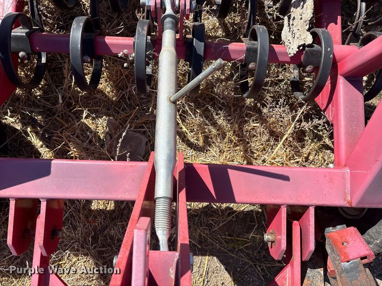 image for item EU0426 Red master Harrow chisel