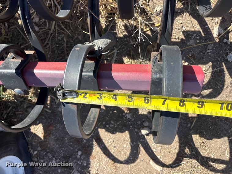 image for item EU0426 Red master Harrow chisel