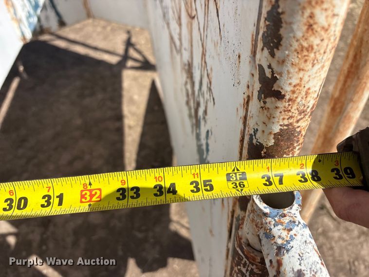 image for item EU0427 Horse racing stalls 