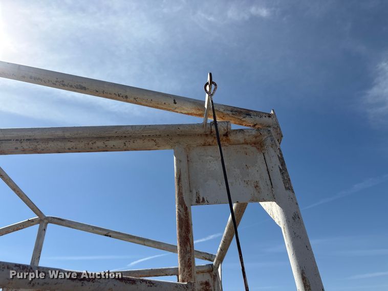 image for item EU0427 Horse racing stalls 