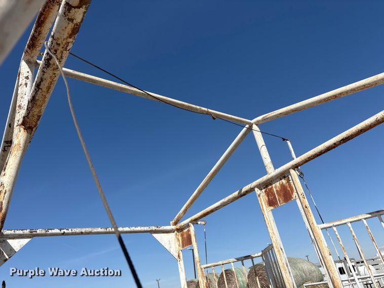 image for item EU0427 Horse racing stalls 