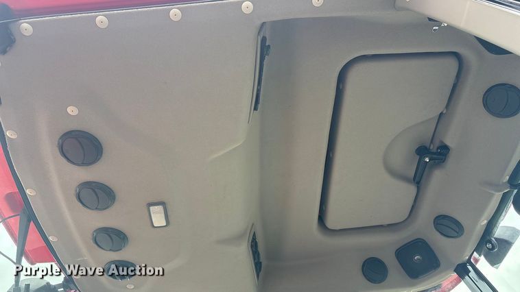 image for item EV2794 2021 Zetor M60HTC MFWD tractor